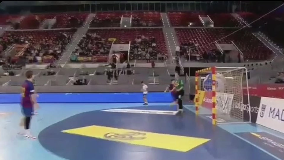 PAU PANITTI GRANOLLERS